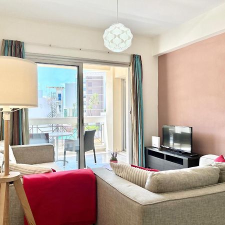 Sun Julz Apartments On The Beach Paphos Exterior foto
