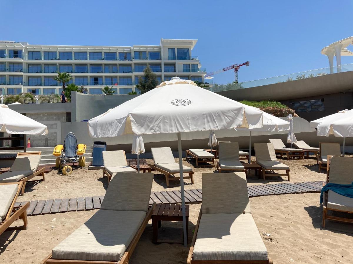 Sun Julz Apartments On The Beach Paphos Exterior foto
