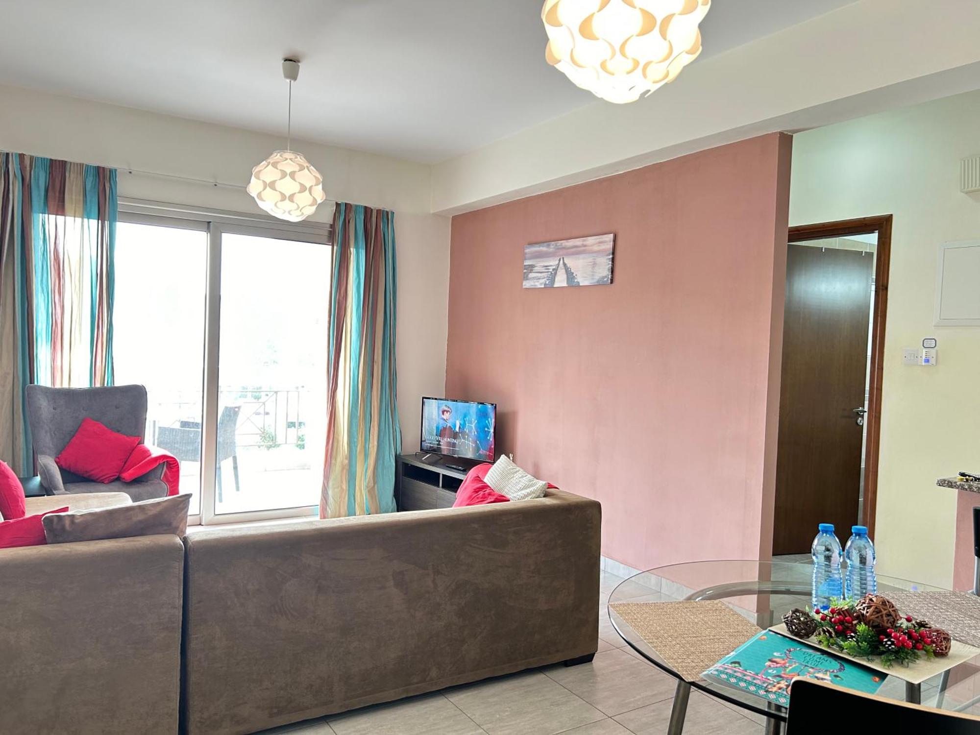 Sun Julz Apartments On The Beach Paphos Exterior foto