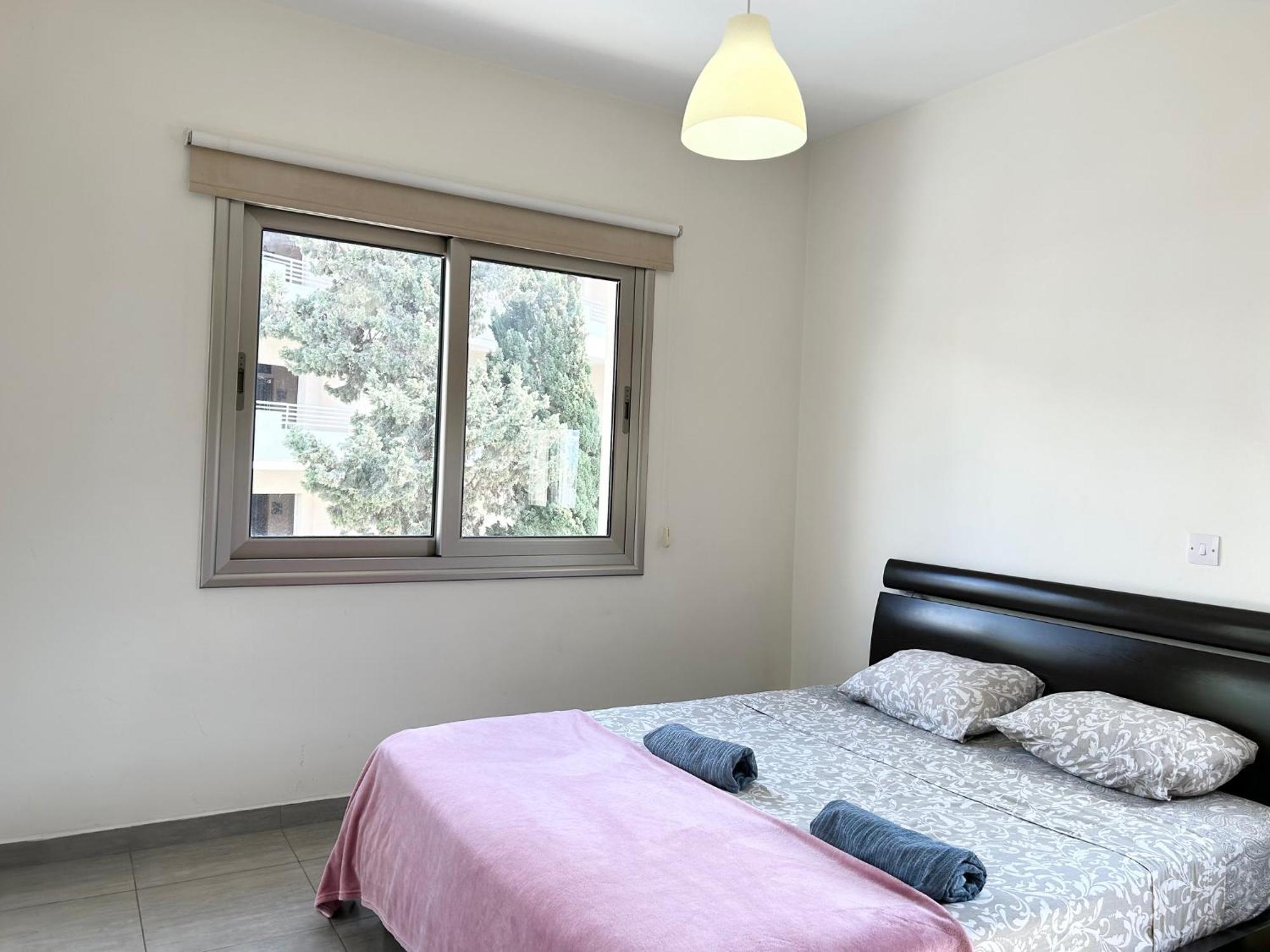 Sun Julz Apartments On The Beach Paphos Exterior foto