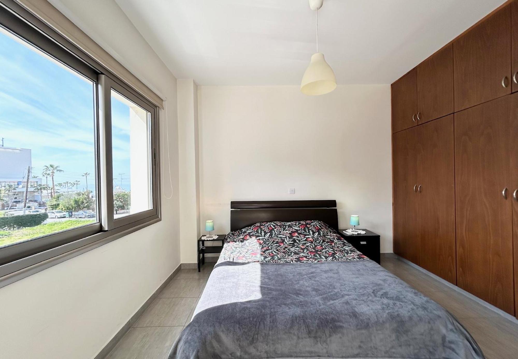 Sun Julz Apartments On The Beach Paphos Exterior foto