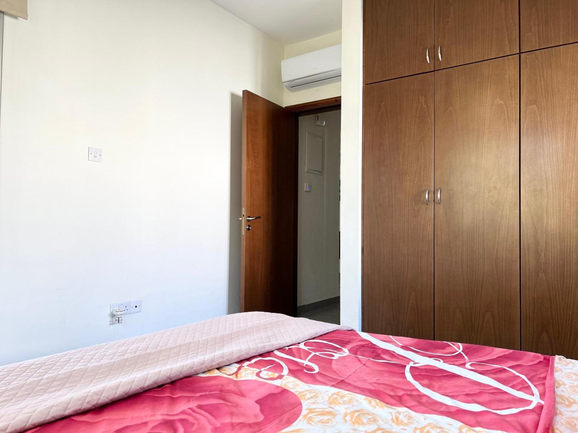 Sun Julz Apartments On The Beach Paphos Exterior foto
