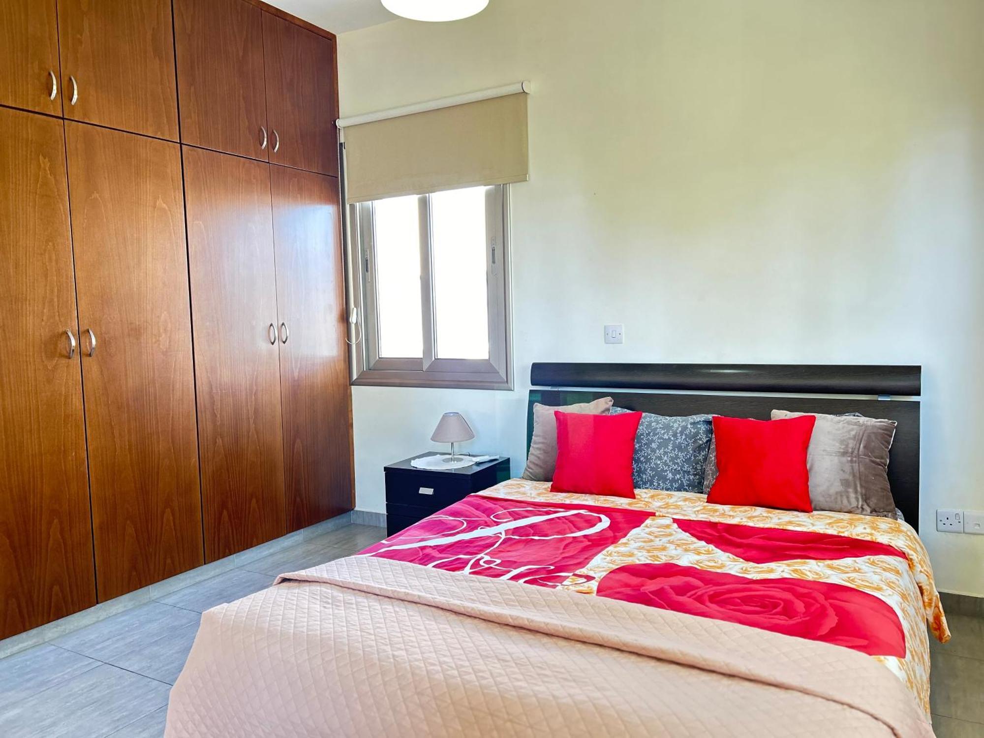 Sun Julz Apartments On The Beach Paphos Exterior foto